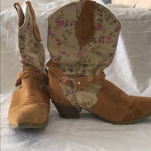 Cowgirl Boots with floral upper